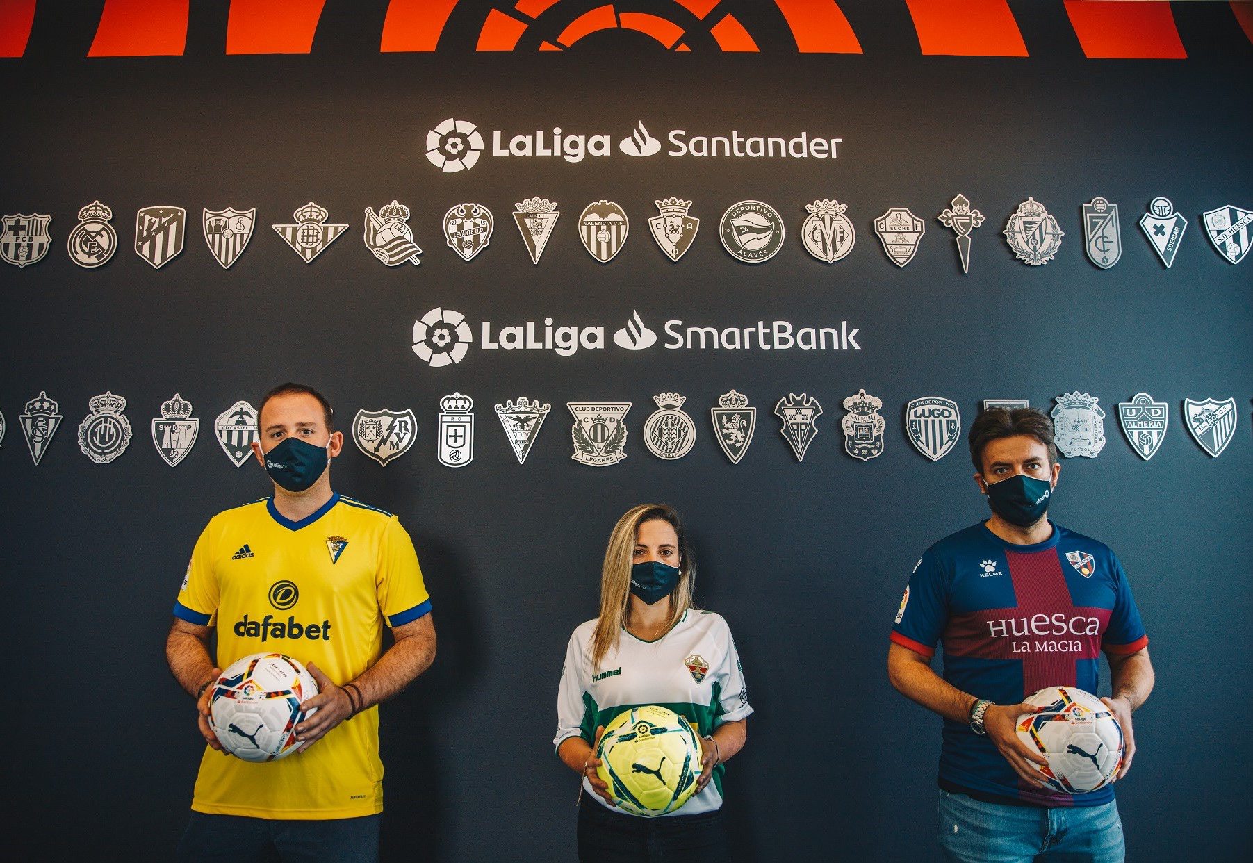 LaLiga's London office plays host to supporters of newly promoted clubs SD  Huesca, Cádiz CF and Elche CF - Verge Magazine