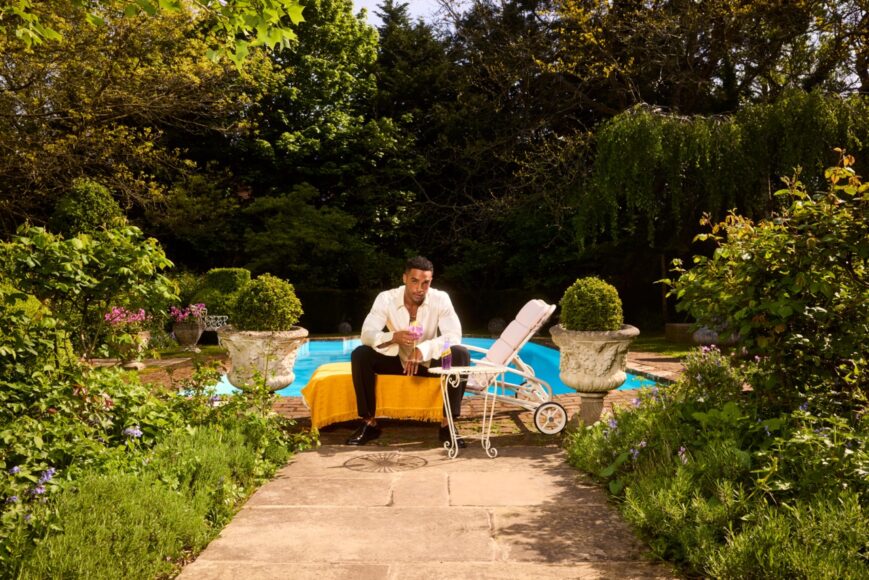 Schweppes Lucien x pool Large