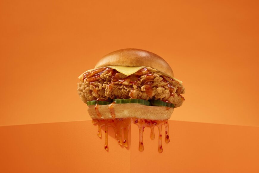 Popeyes Hot Honey Campaign - Sandwich 01