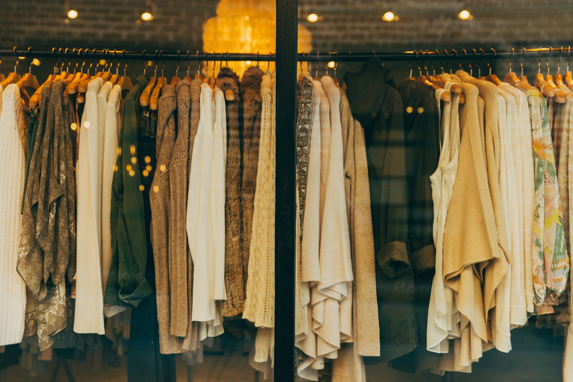 How Top Fashion Brands Turn Style Trends into Sales - Verge Magazine