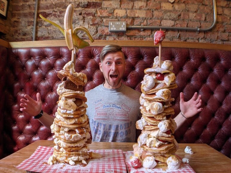 Challenge pancake stack Large
