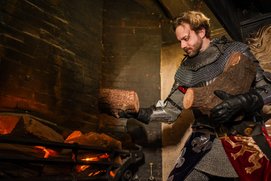 WARWICK CASTLE'S GOOD KNIGHTS SLEEP (4)