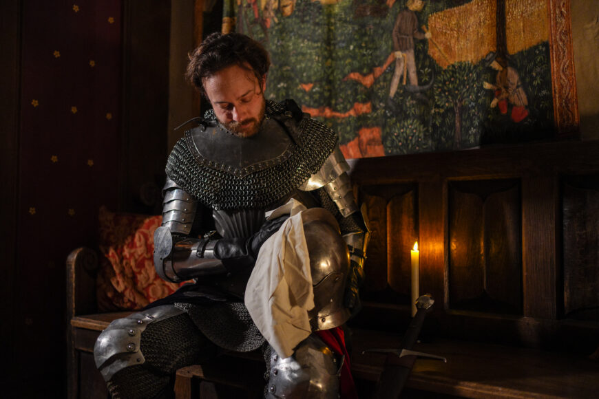 WARWICK CASTLE'S GOOD KNIGHTS SLEEP (6)