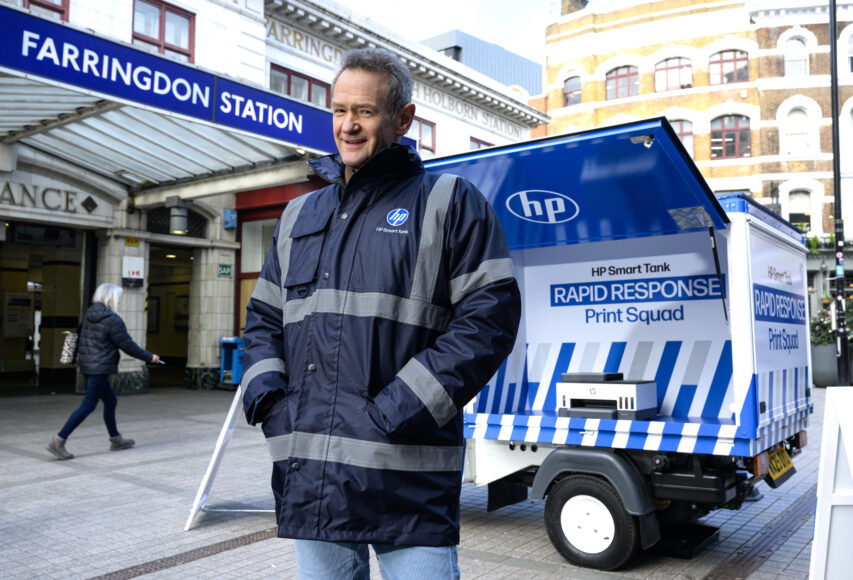 *** FREE FOR EDITORIAL USE ***Alexander Armstrong supports HP’s Rapid Response Print Squad in London, showcasing reliable, on-the-spot printing with HP Smart Tank printers.