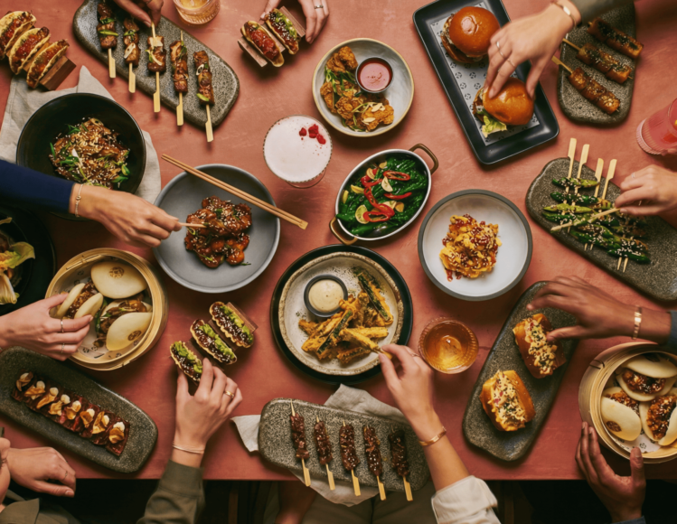 Poolhouse Group Shot Food Drink