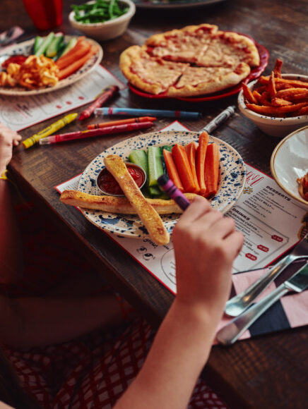 03_Kids_bambini_feast_shot_0036