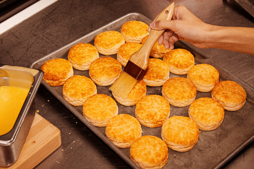 20_PLK_KitchenRealness_BiscuitExperience_309