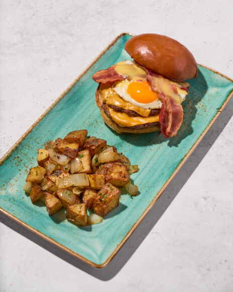 EU-Brunch Burger - Photo Credit @katvolkovastudio - Expires 1 Dec 2030