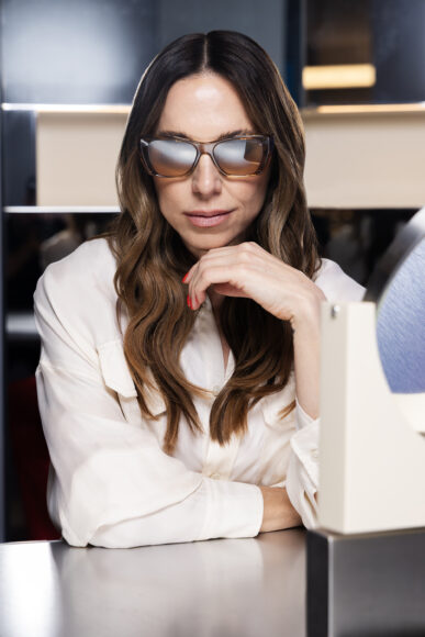 MelanieC_SunglassHut_1 V3 72DPI