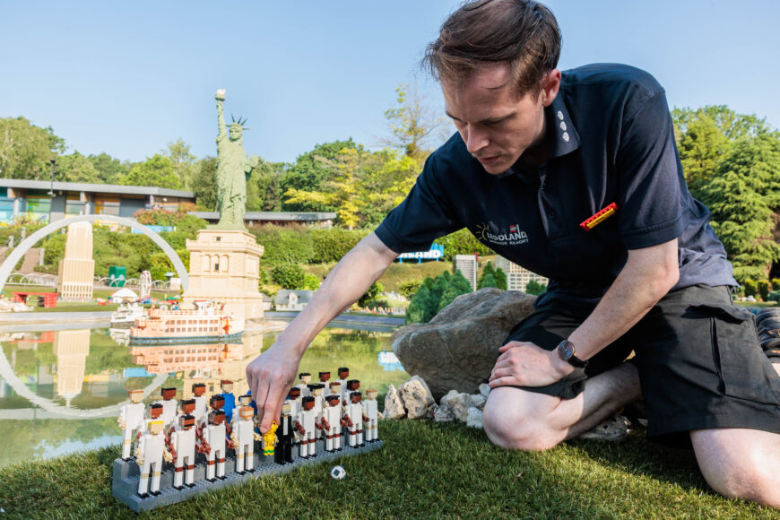 Mini England Unveil LEGOLAND 27th MAY 26 PRESS SELECTS_005