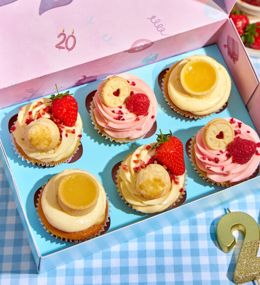 20th Birthday Cupcakes4827