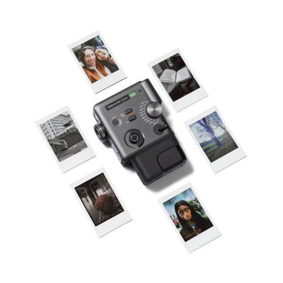 (PNG) instax mini Evo Cinema - Promotional images - 25 Feature Prints Using Effects_4596_Stack