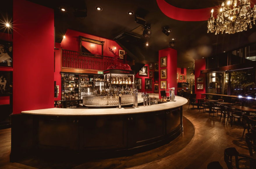Boisdale of Canary Wharf Carnival 3