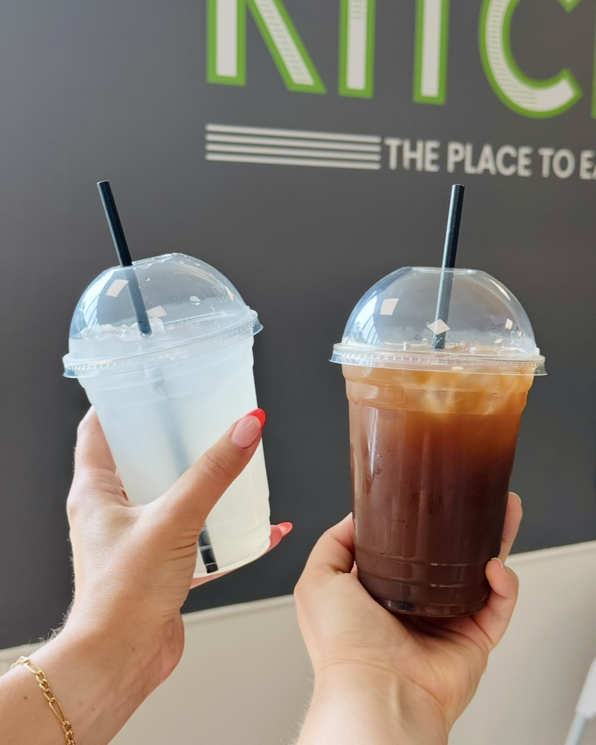 THE UNUSUAL WAYS BRITS ARE TRYING TO BEAT THE HEAT | AND HOW YOU CAN GET A FREE DRINK AT ASDA!