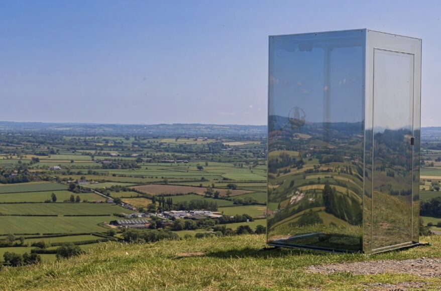 Mirrorbox Journey Glastonbury Tor, Somerset (credit_ Tim Green) 001 (Medium)